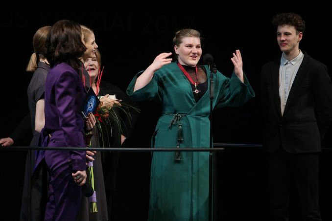 Dramos aktorės nominacijoje už nepagrindinį vaidmenį „Auksinio scenos kryžiaus“ laureate tapo Kamilė Petruškevičiūtė.
