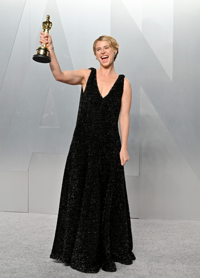 Aktorė Jessie Buckley „Vanity Fair“ vakarėlyje, Axelle/Bauer-Griffin / CHANEL nuotr.