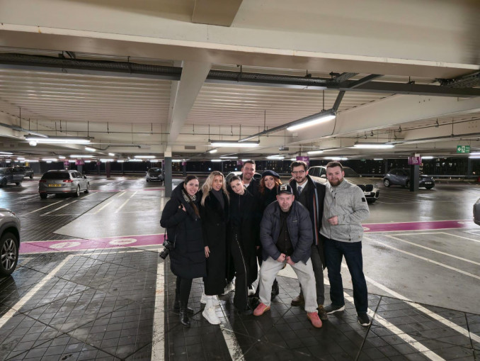 Vaizdo filmavimo komanda