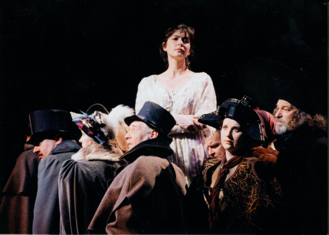 Adrija Čepaitė – Nina. Michail Lermontov, „Maskaradas“, rež. Rimas Tuminas, Valstybinis Vilniaus mažasis teatras, 1997.