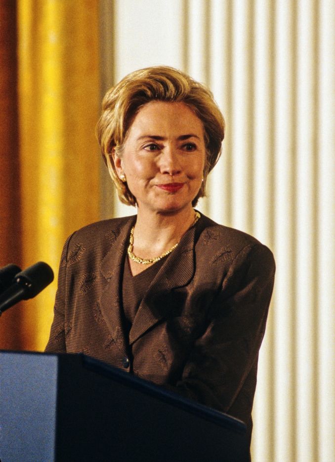 Dalykiškas konservatyvus stilius – skiriamasis ponios Clinton bruožas