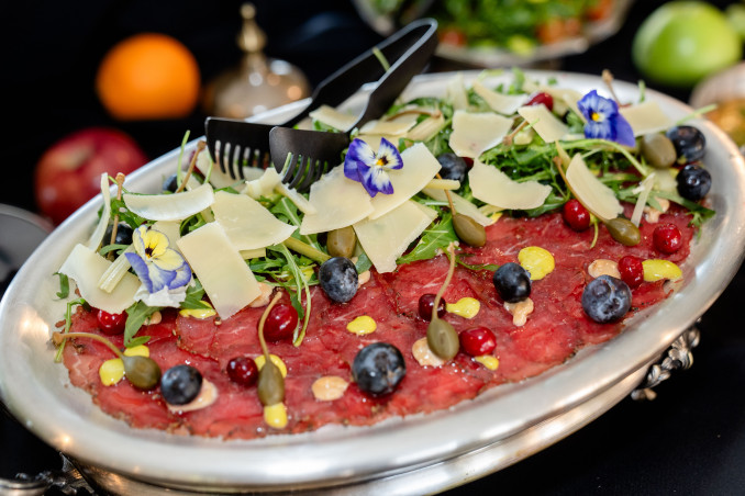 Trakuose vyko istorinių asmenybių – Bonos ir Žygimanto – vestuvių šventės interpretacija: VIP svečiai liko sužavėti istoriniais patiekalais