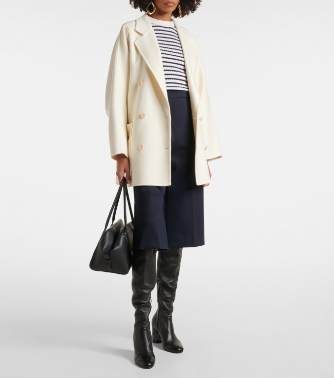 Kiulotai, „Max Mara“