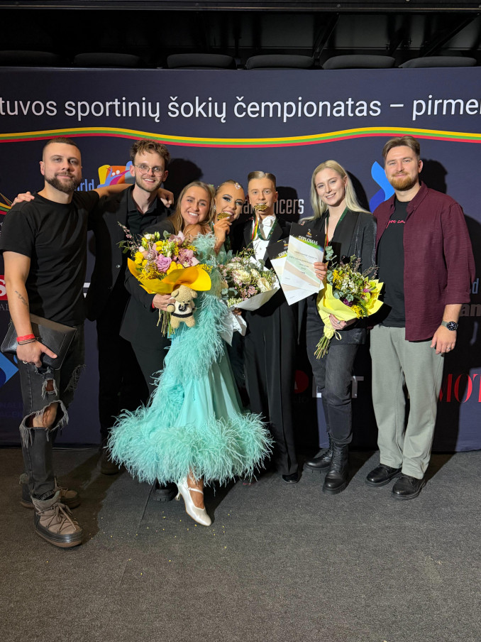 Uža ir Juknevičiūtė tapo Lietuvos standartinių šokių čempionais ir iškovojo kelialapį į pasaulio čempionatą
