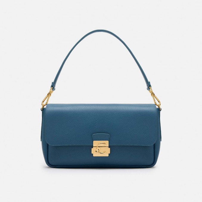 Naujosios „Coccinelle“ 2026 m. pavasario–vasaros kampanijos rankinės