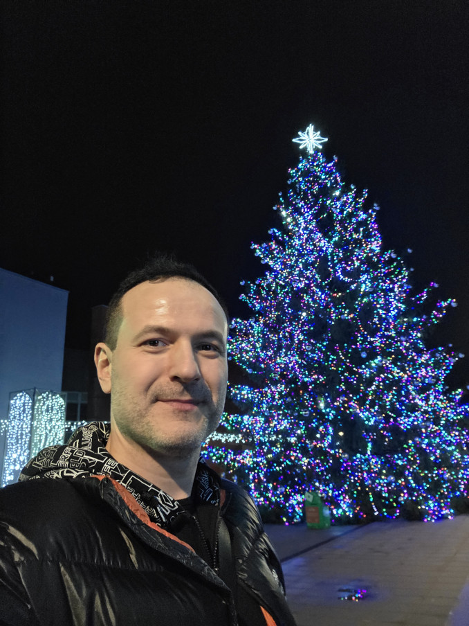 J. Kuraitis aplankė net 27 miestų Kalėdų eglutes. Įvertinkite, kurios yra pačios gražiausios